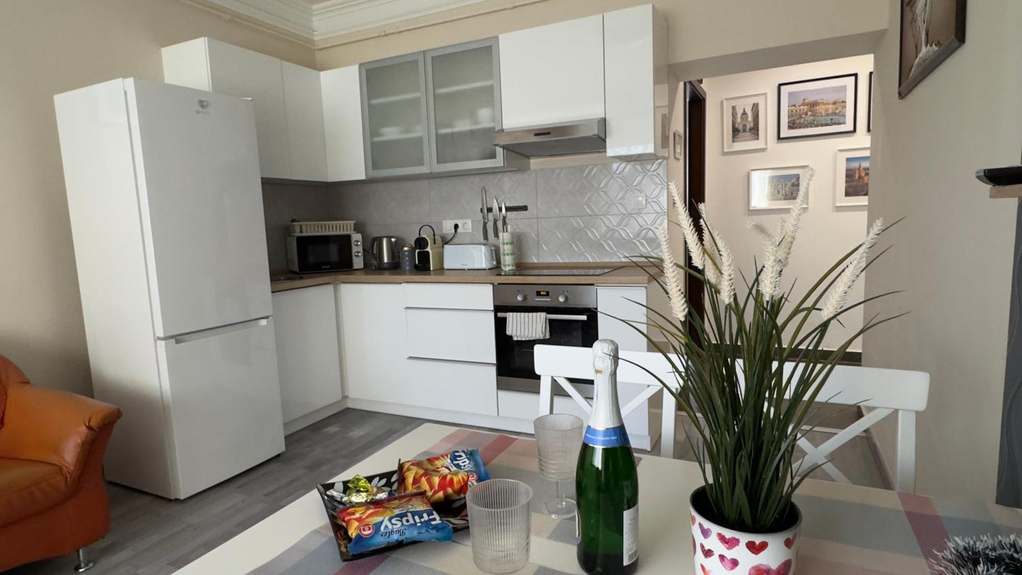 Relax Island Family Friedly Apartment Boedapest Buitenkant foto